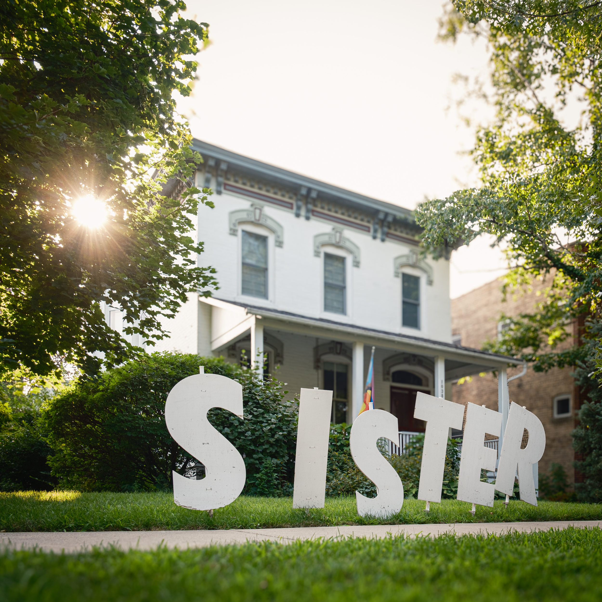 Picturing Evanston: From 'resist' to 'sister'