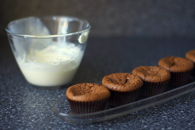 sunken chocolate cakes meet white chocolate mint cream