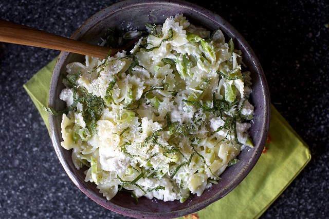 bowties with sugar snaps, ricotta and lemon