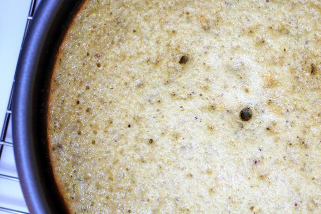 pistachio cake cooling