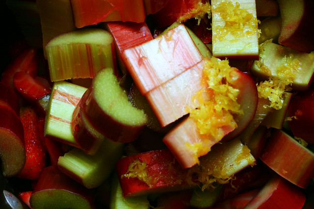 strawberry-rhubarb compote