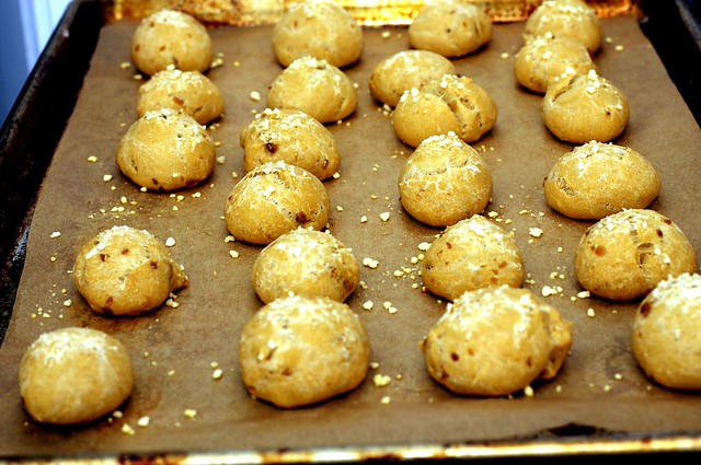 roasted garlic buns!