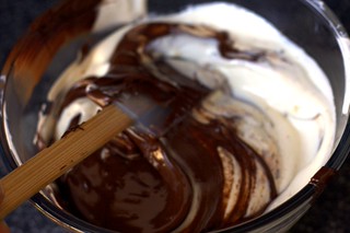 chocolate sour cream frosting