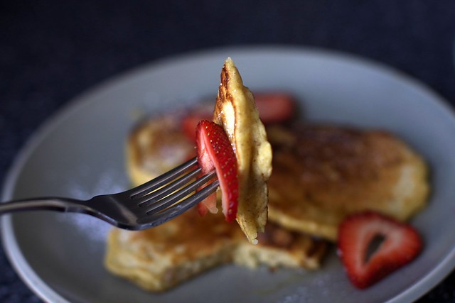 strawberry slices, oatmeal pancakes