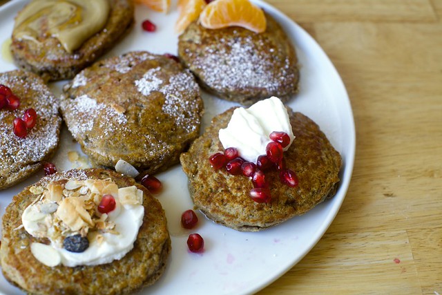 quick banana oat weekday pancakes