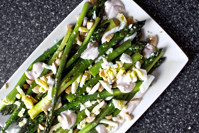 roasted asparagus with smoky yogurt