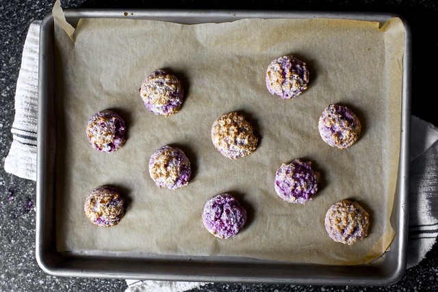 raspberry coconut macaroons, cooling