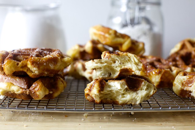 liege waffles, stretchy cross-section