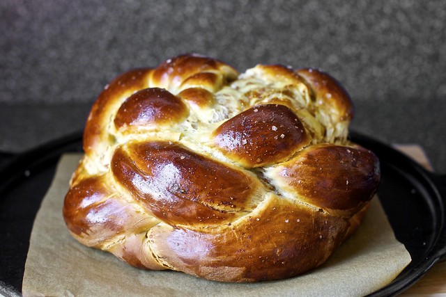 fig, olive oil and sea salt challah