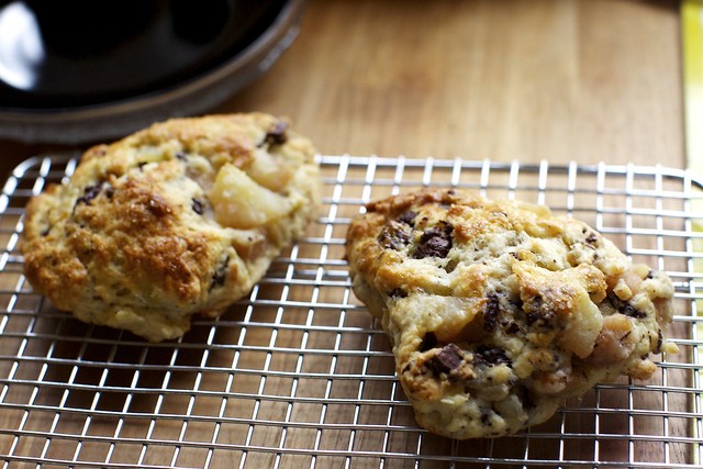 roasted pear and chocolate chunk scones