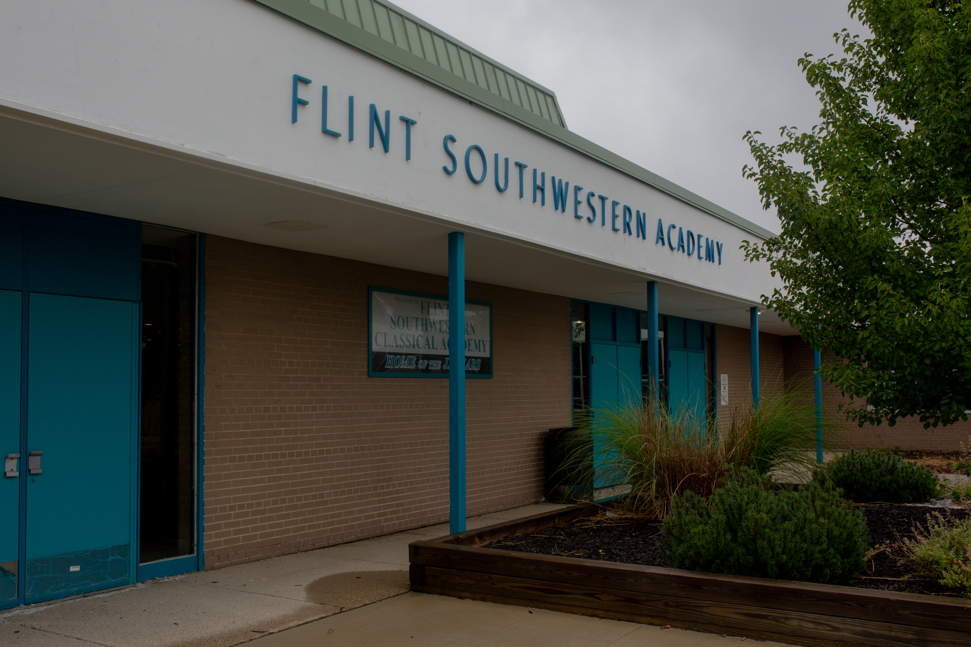 Flint Schools close Dec. 3 following shooting threat at Southwestern Academy