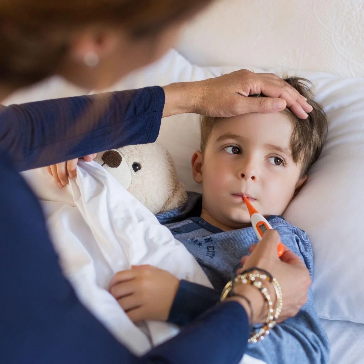 fièvre bébé 1 an quand aller aux urgences