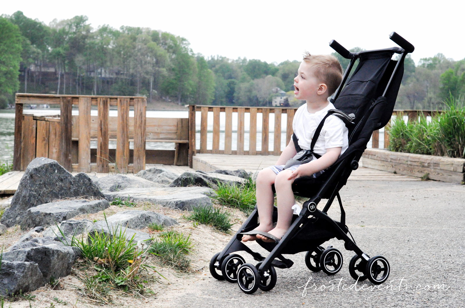 A Stroller That Fits In Your Bag The Gb Pockit Is A Must Have