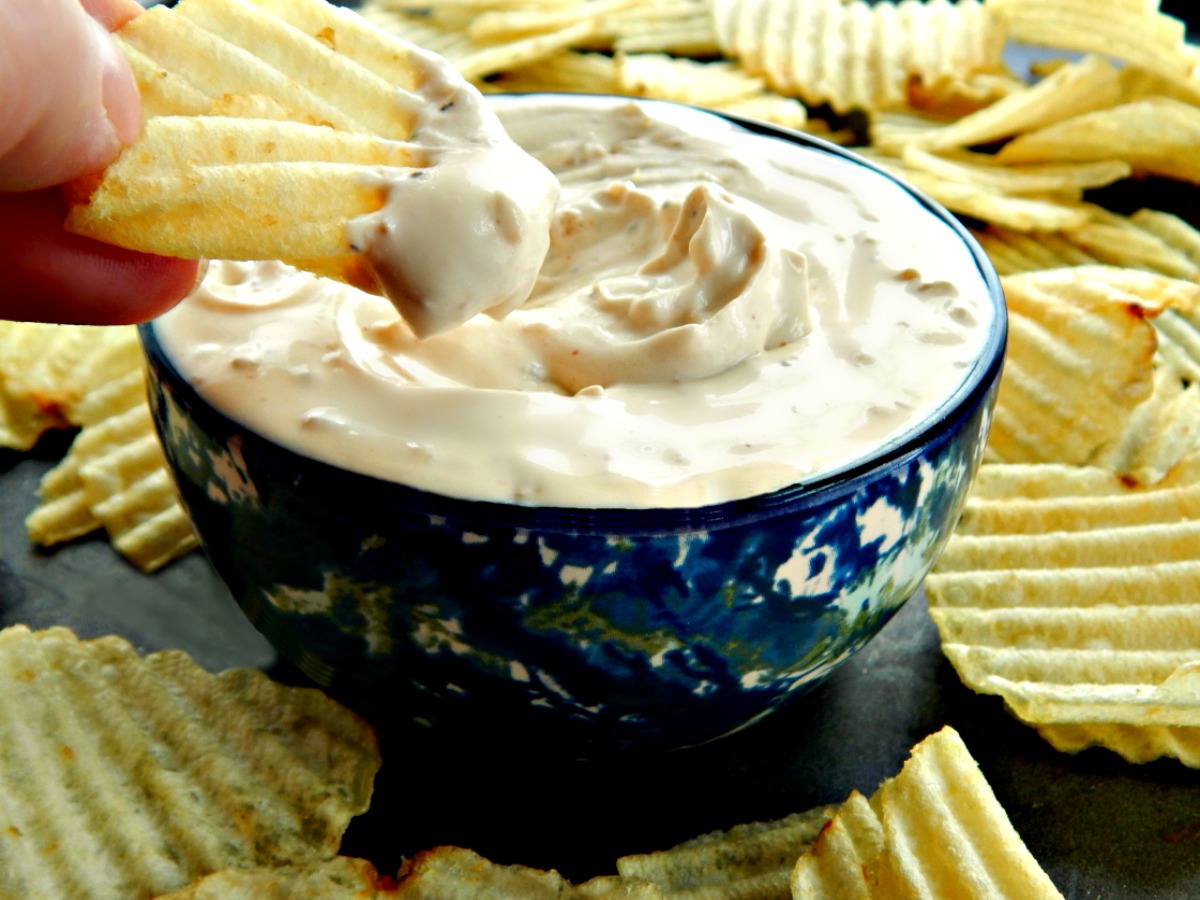 Classic Lipton's Onion Soup Dip