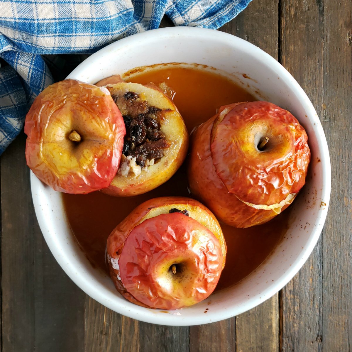 German Baked Apples Bratapfel