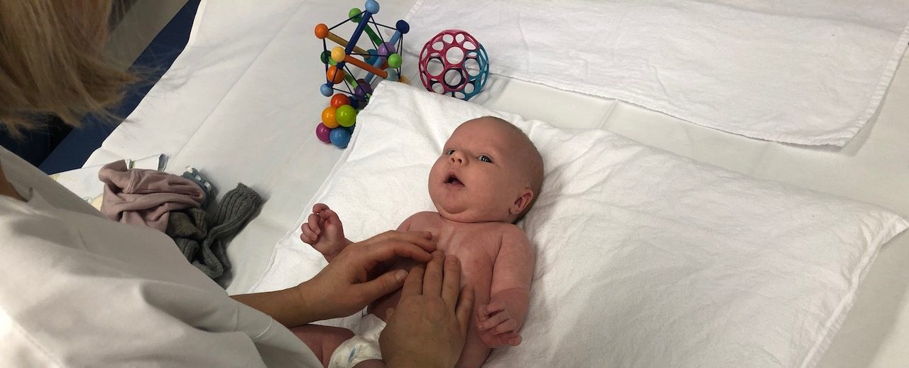 Kan Dette Hjelpe Pa Luftsmerter Hos Den Lille Fysio For Barn