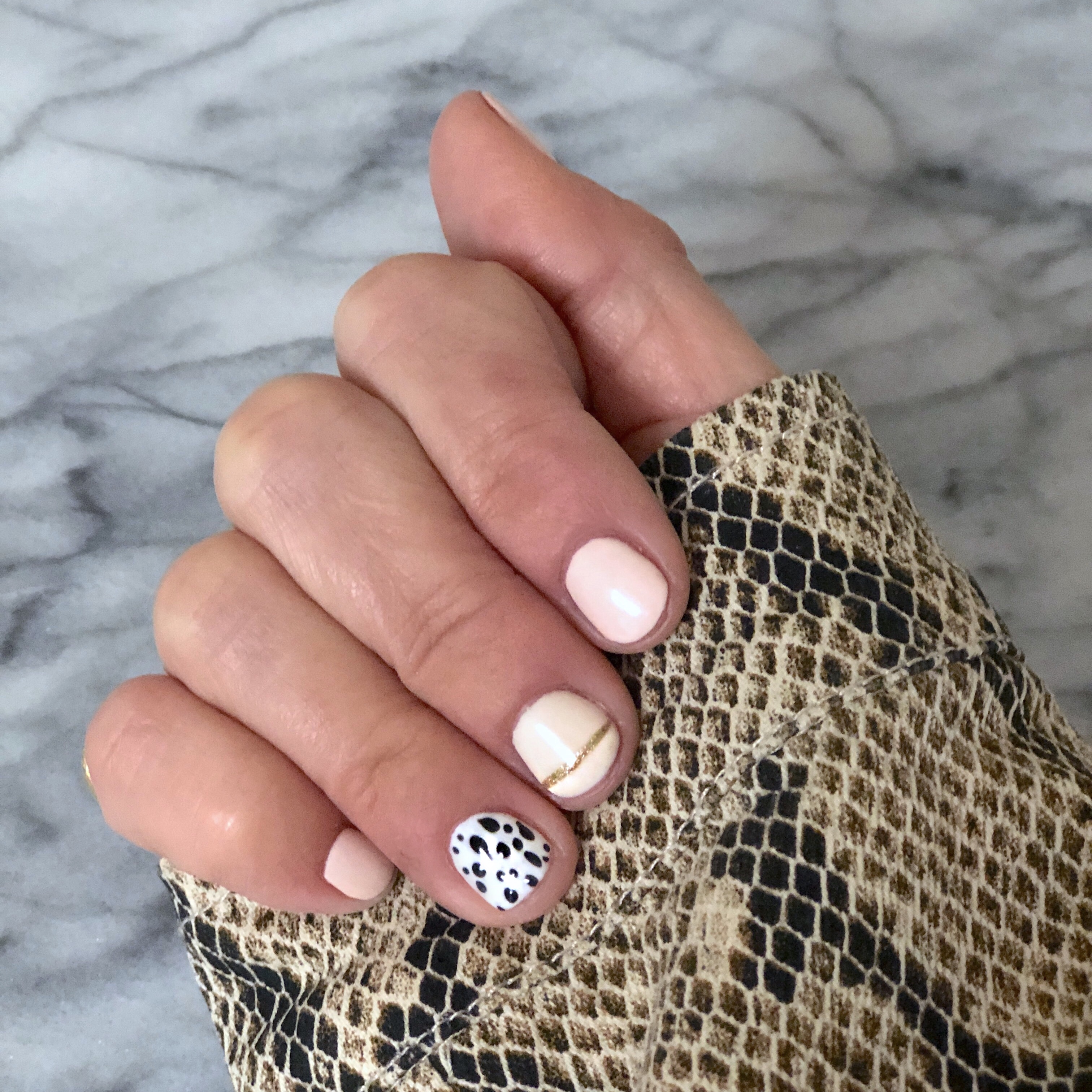 The Best Pretty Manicure Ideas For Short Natural Nails