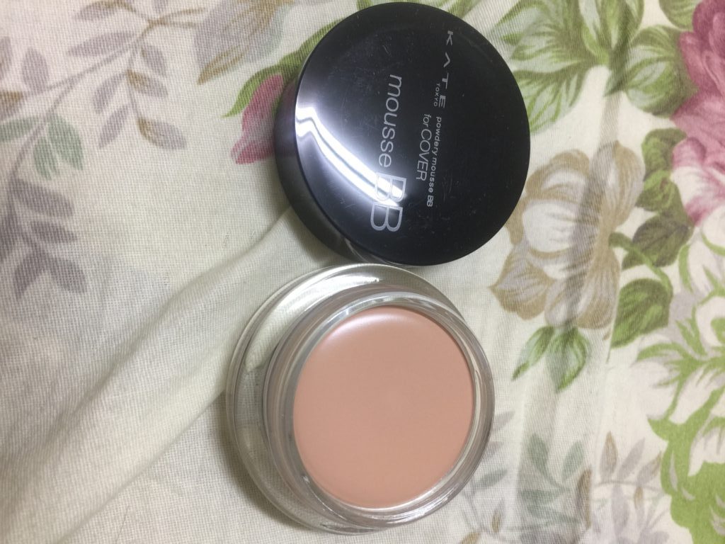 KATE TOKYO 凱婷輕透肌BB慕斯粉底 SPF30 PA+++ 使用心得分享 修飾毛孔＆遮瑕力極佳！油肌超適用，乾肌請先保濕再上！ 彩妝品分享 民生資訊分享 