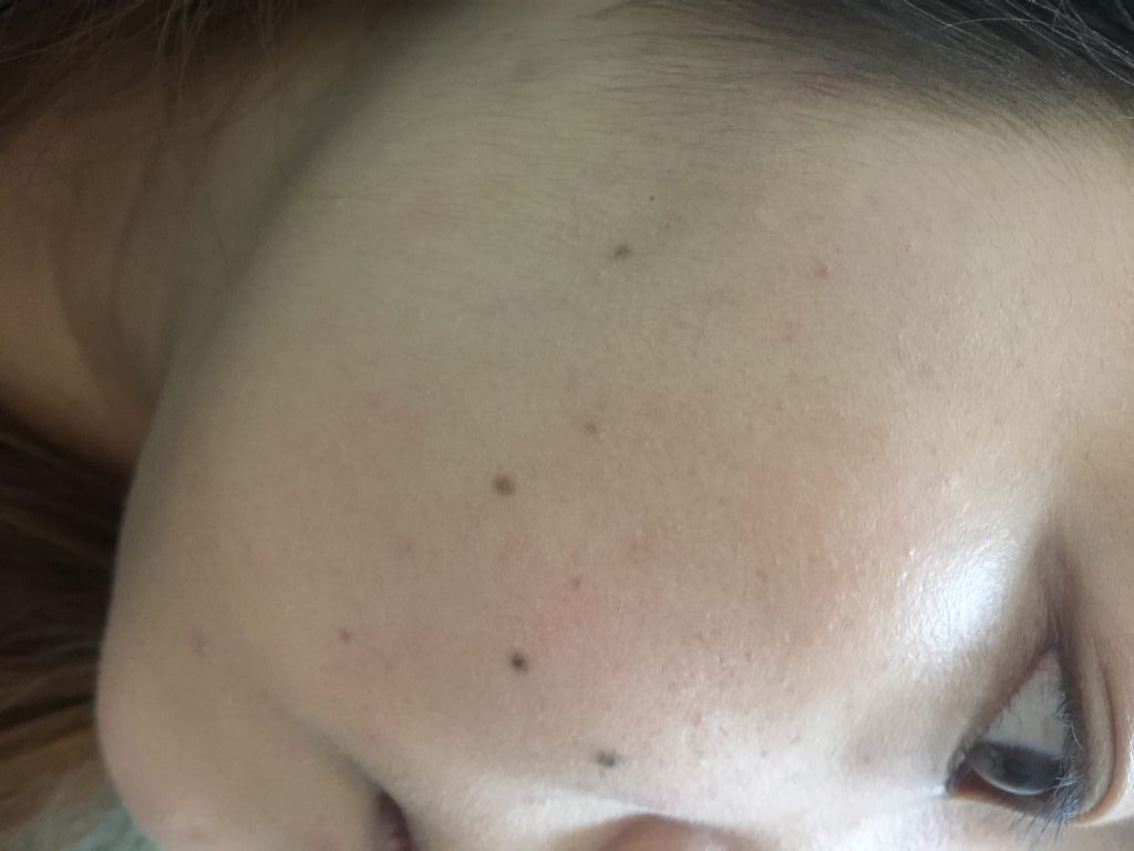 KATE TOKYO 凱婷輕透肌BB慕斯粉底 SPF30 PA+++ 使用心得分享 修飾毛孔＆遮瑕力極佳！油肌超適用，乾肌請先保濕再上！ 彩妝品分享 民生資訊分享 
