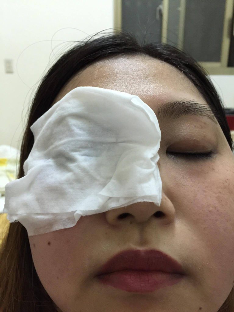 NIVEA妮維雅保濕深層眼部卸妝液 溫和不刺眼 濕敷再擦更乾淨！ 保養品分享 彩妝品分享 