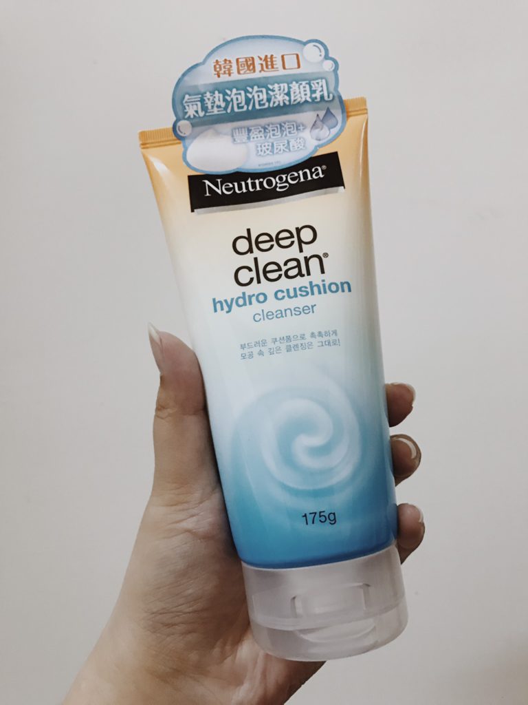 skincare/cleanser/facial/Neutrogena/露得清深層淨化氣墊泡泡保濕潔顏乳 非常容易搓出細緻豐盈的泡泡，溫和洗淨肌膚，臉部潔顏新寵～ 保養品分享 健康養身 民生資訊分享 