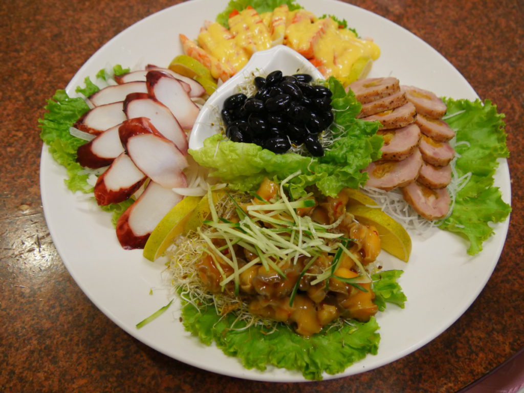 台中西屯區/福科路/中式料理/桌菜/合菜/年夜菜/外帶年菜@漁人船釣海鮮餐廳-農曆年菜免煩惱，一組4980澎派料理通通帶回家，大魚大肉超實吃，1/31前還能用300加購醉蝦唷~ 中式料理 攝影 民生資訊分享 飲食集錦 