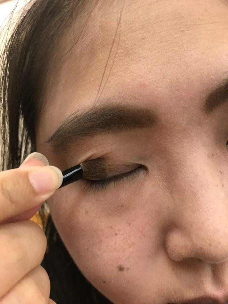 makeip tutorial-用KATE凝色柔滑眼線膠筆、零瑕肌密微霧粉底液、幻色持久唇釉N、雙用立體眉彩筆N、3D造型眉彩餅做全臉彩妝！p.s.這眼線筆太強，夏天化妝捨它其誰！ 彩妝品 彩妝品分享 攝影 民生資訊分享 