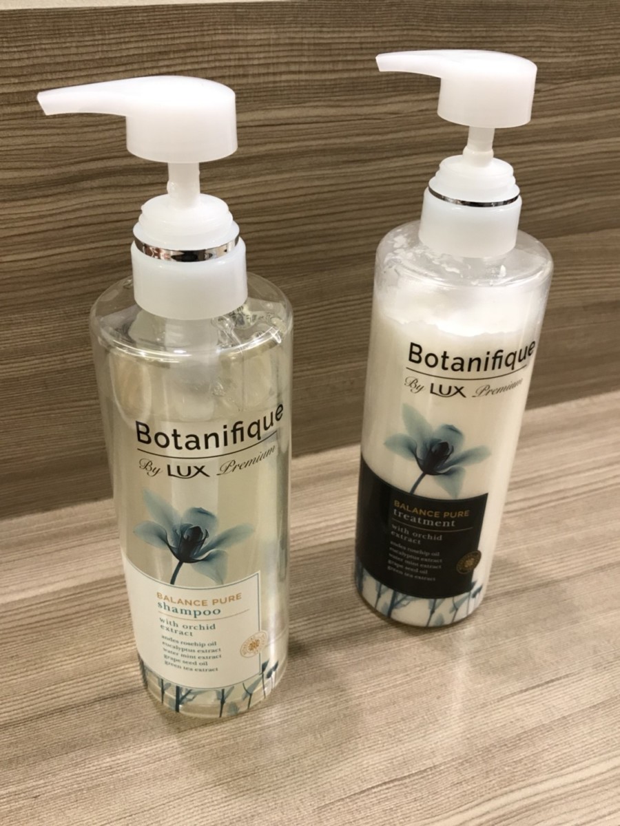 LUX Botanifique 麗仕瑰植卉-玫瑰果油洗髮/水潤空氣感-草本香氛、柔順洗護，打造柔順有光澤的秀髮 保養品分享 健康養身 攝影 美髮相關 