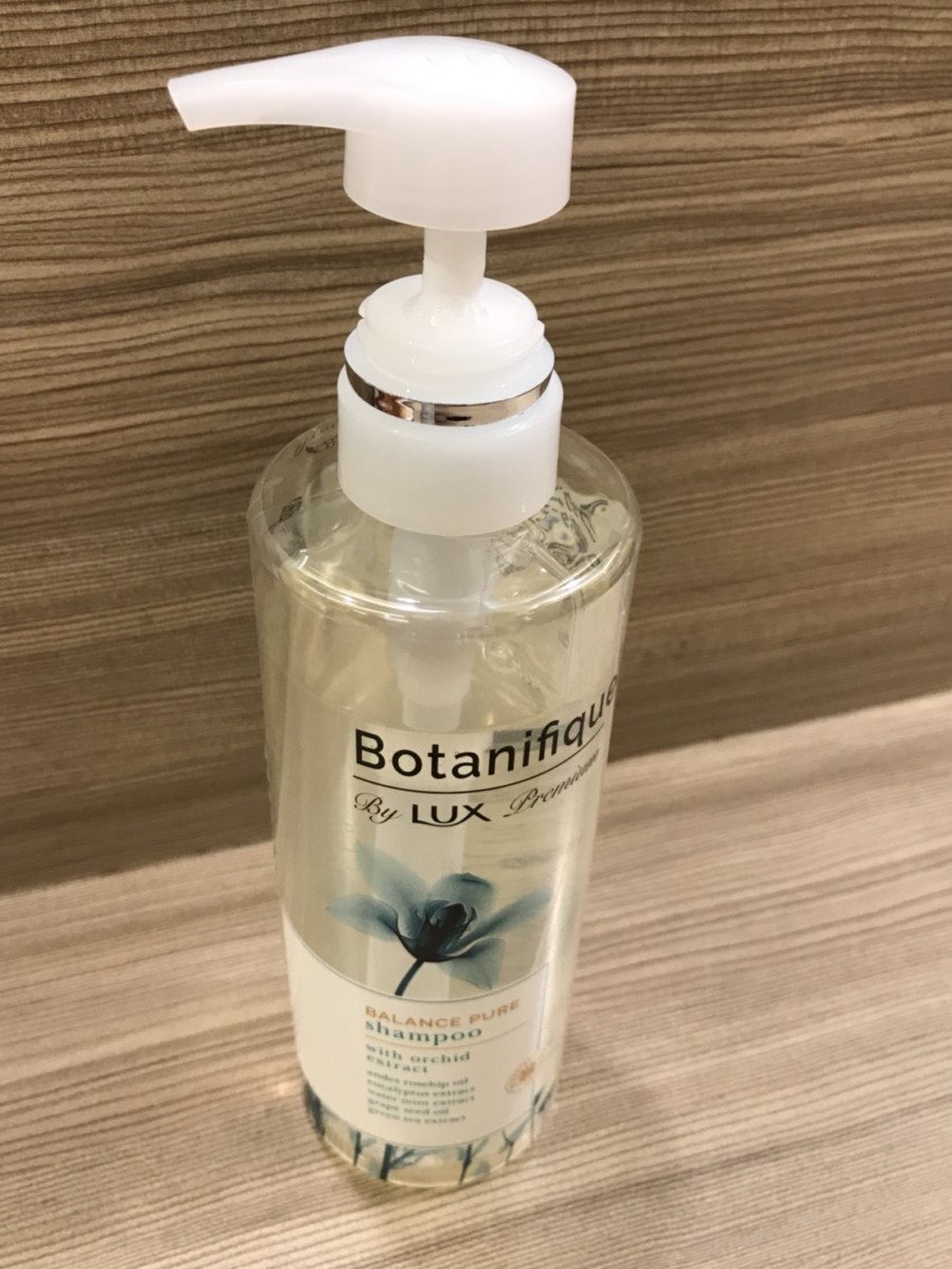 LUX Botanifique 麗仕瑰植卉-玫瑰果油洗髮/水潤空氣感-草本香氛、柔順洗護，打造柔順有光澤的秀髮 保養品分享 健康養身 攝影 美髮相關 