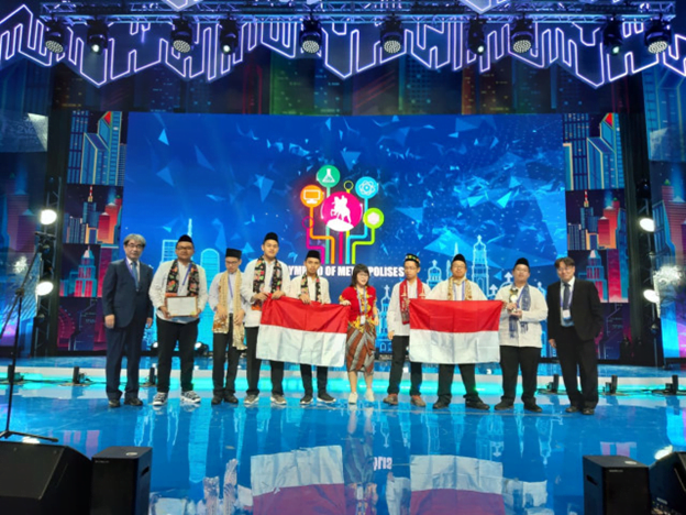  Olimpiade Metropolis Moskow, Pelajar Indonesia Raih Peringkat Kedua