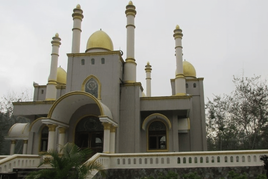  Masjid Tanpa Nama di Tengah Hutan