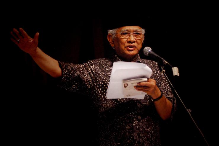  Talbiyah Dalam Puisi Menyentuh Gus Mus di Tengah Keriuhan Corona