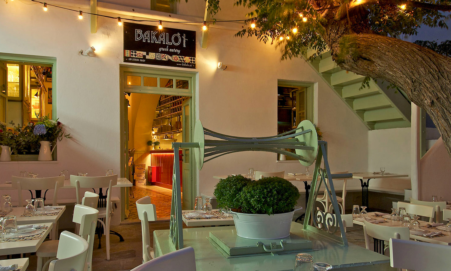 Hip Spots In Mykonos Best Restaurants Bars And Beach Bars In Mykonos