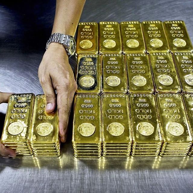 Gold money wealthy spells