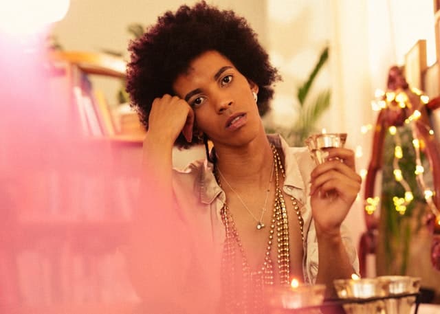 SIMPLE SPELLS FOR LOVE, SPELL TO MAKE HIM FALL IN LOVE WITH ME