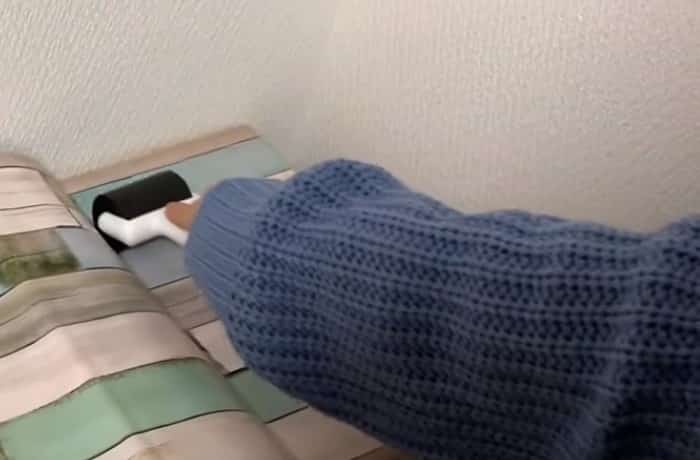 勉強机にダイソーのリメイクシートを貼り方