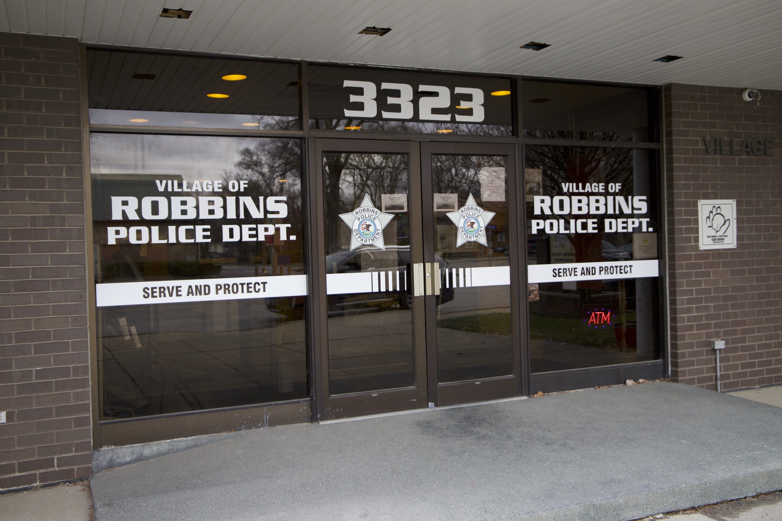 Burdened with a weak property tax base, Robbins can't afford to pay its officers a competitive salary and often has to settle for cops recently fired by other departments. (Credit: Casey Toner/Illinois Answers Project)