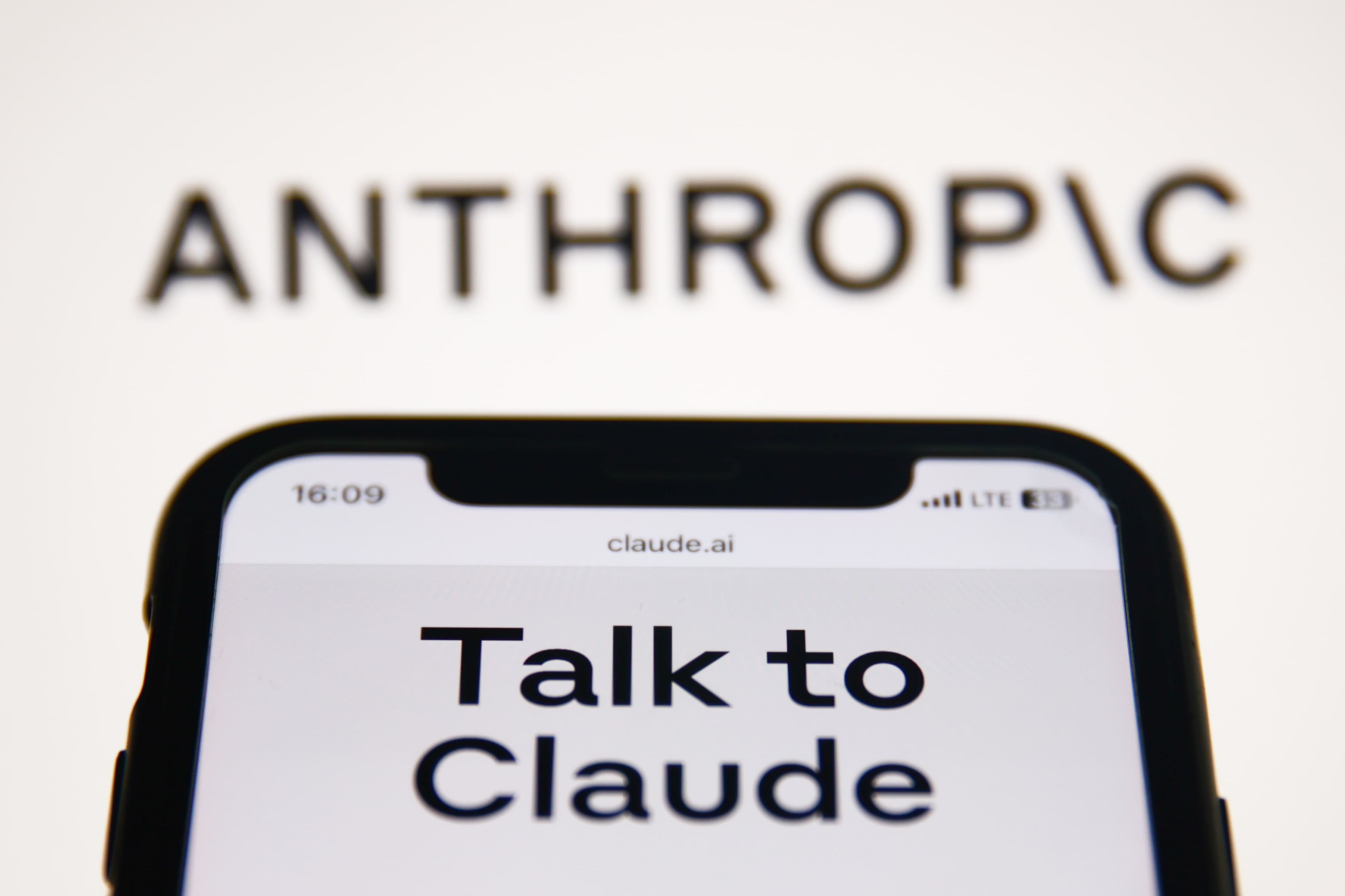 Google commits to invest $2 billion in OpenAI competitor Anthropic