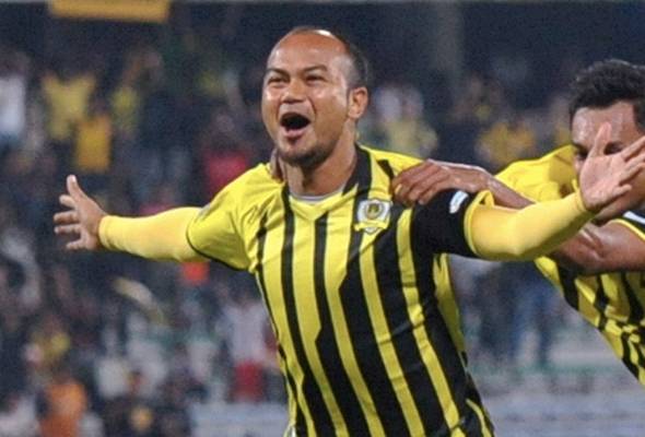 Find the perfect holger obermann stock photos and editorial news pictures from getty images. Akmal Rizal, legenda bola sepak Malaysia yang semakin