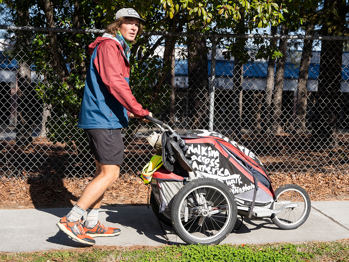 On the Road With Holden Minor Ringer, the Twenty-Something Walking Across the United States