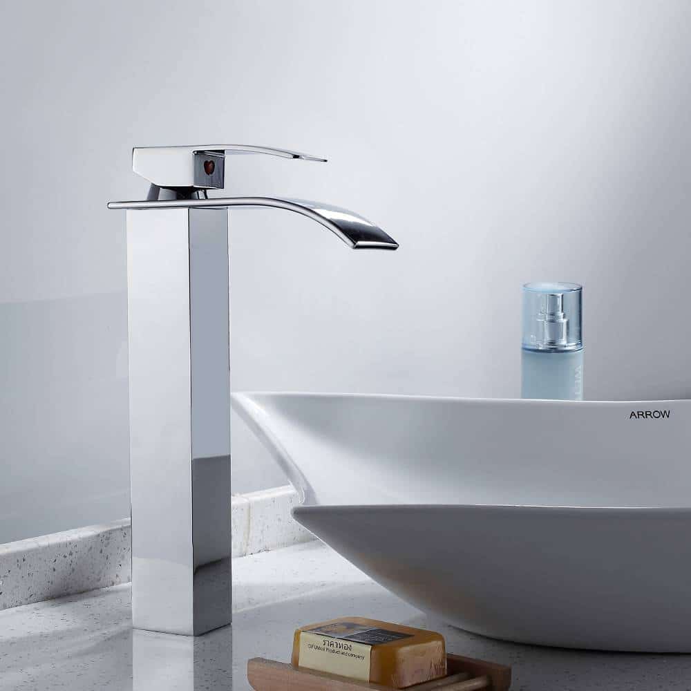 http://ineedaclean.com Beautiful Deck Mounted Faucet Modern Tap for Bathroom Bathroom Shop Bathroom Faucets cb5feb1b7314637725a2e7: Black|Antique Black|Black Gold|Chrome|White Gold I Need A Clean http://ineedaclean.com/?post_type=product&p=1003720