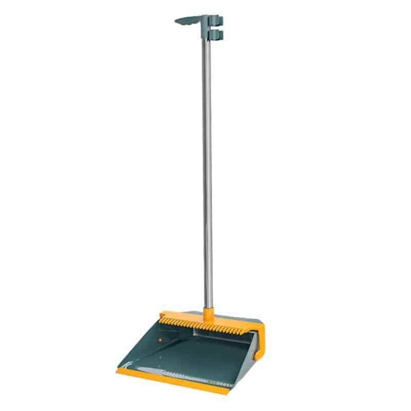 Green dustpan