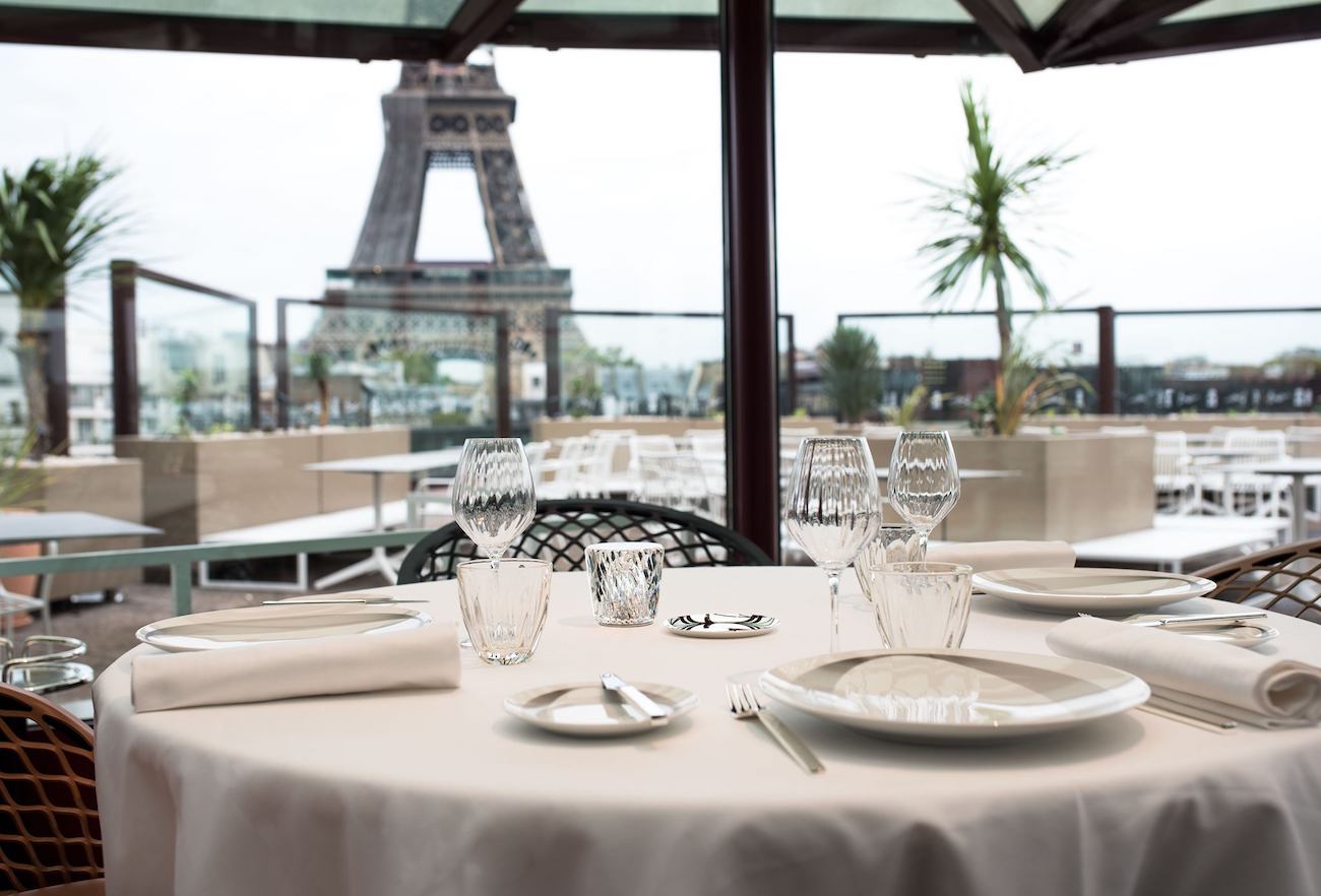 10 Restaurants With A Breathtaking View Of The Eiffel Tower Jetset Times