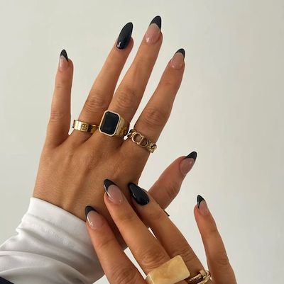 11 Cute Acrylic Nail Designs For Summer 2022