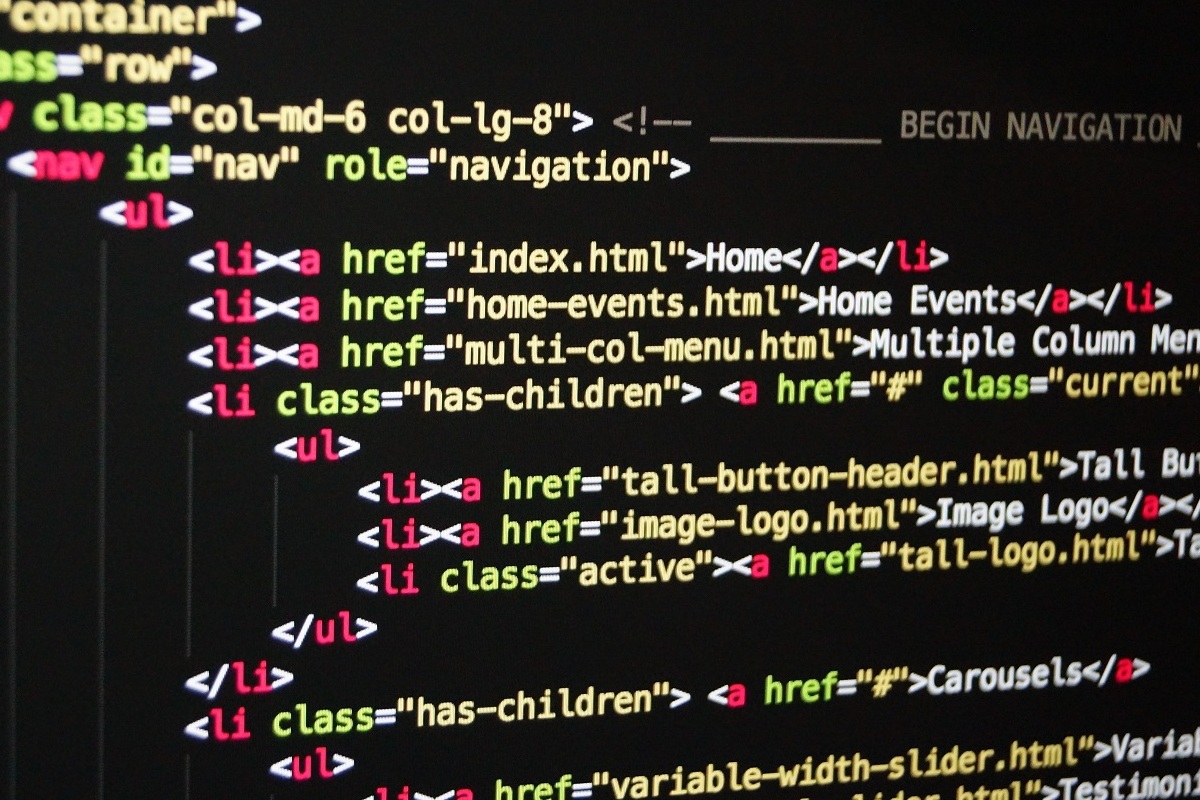 programação: seo técnico tela mostrando vários códigos