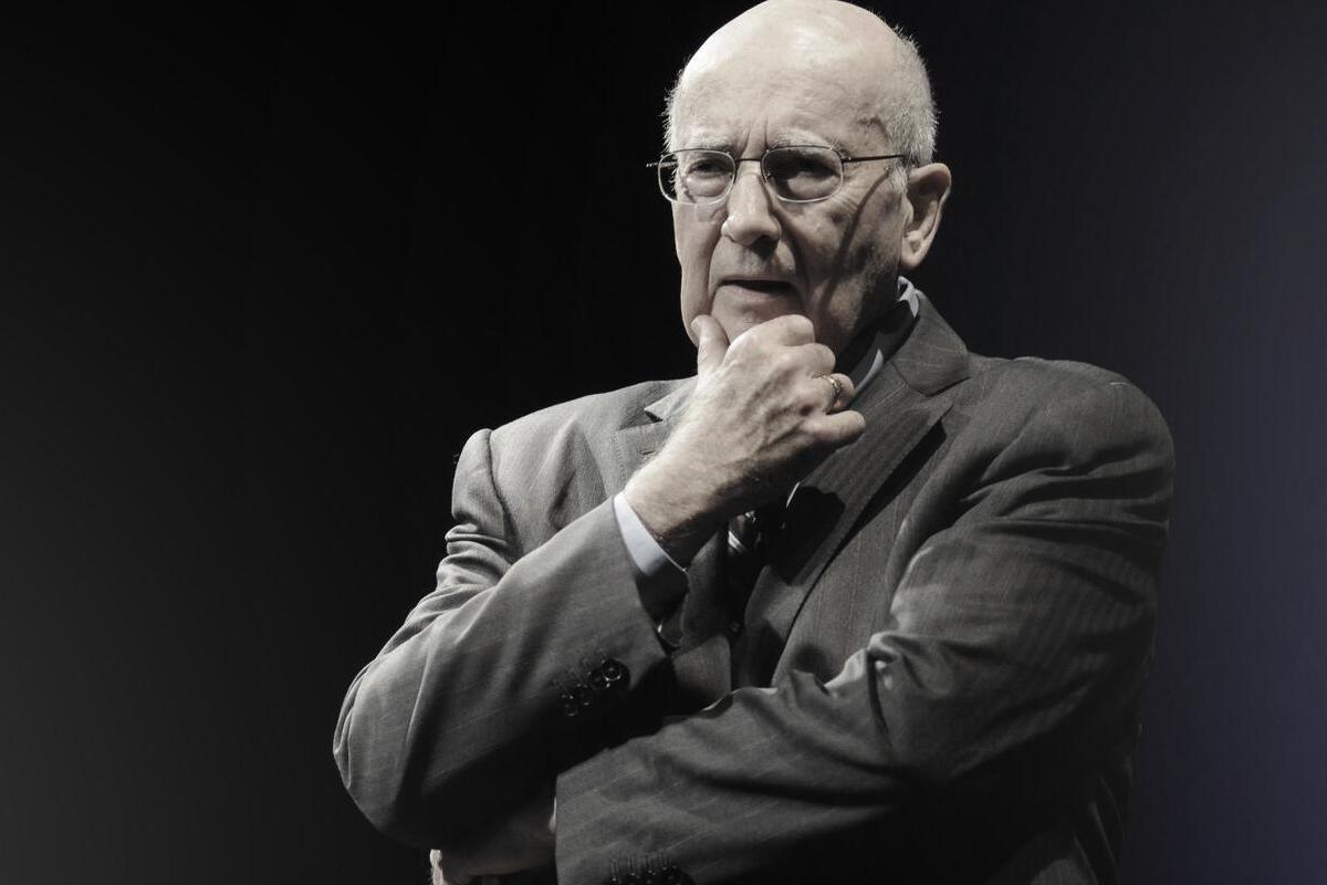 Imagem preto e branco: Philip Kotler Philip Kotler em imagem com tom preto e branco