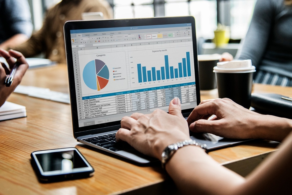 Salesforce o que é e quais suas vantagens a imagem ilustra sobre salesforce o que é