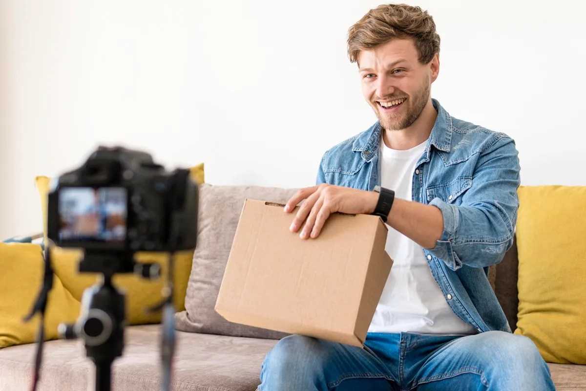 Vale a pena usar unboxing para atrair mais clientes? Vale a pena usar unboxing para atrair mais clientes?