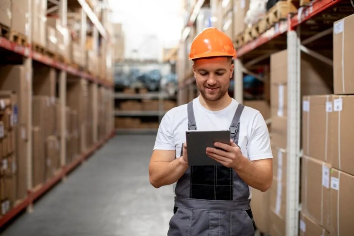 Você sabe a diferença entre sell-out e sell-in? Você sabe a diferença entre sell-out e sell-in?