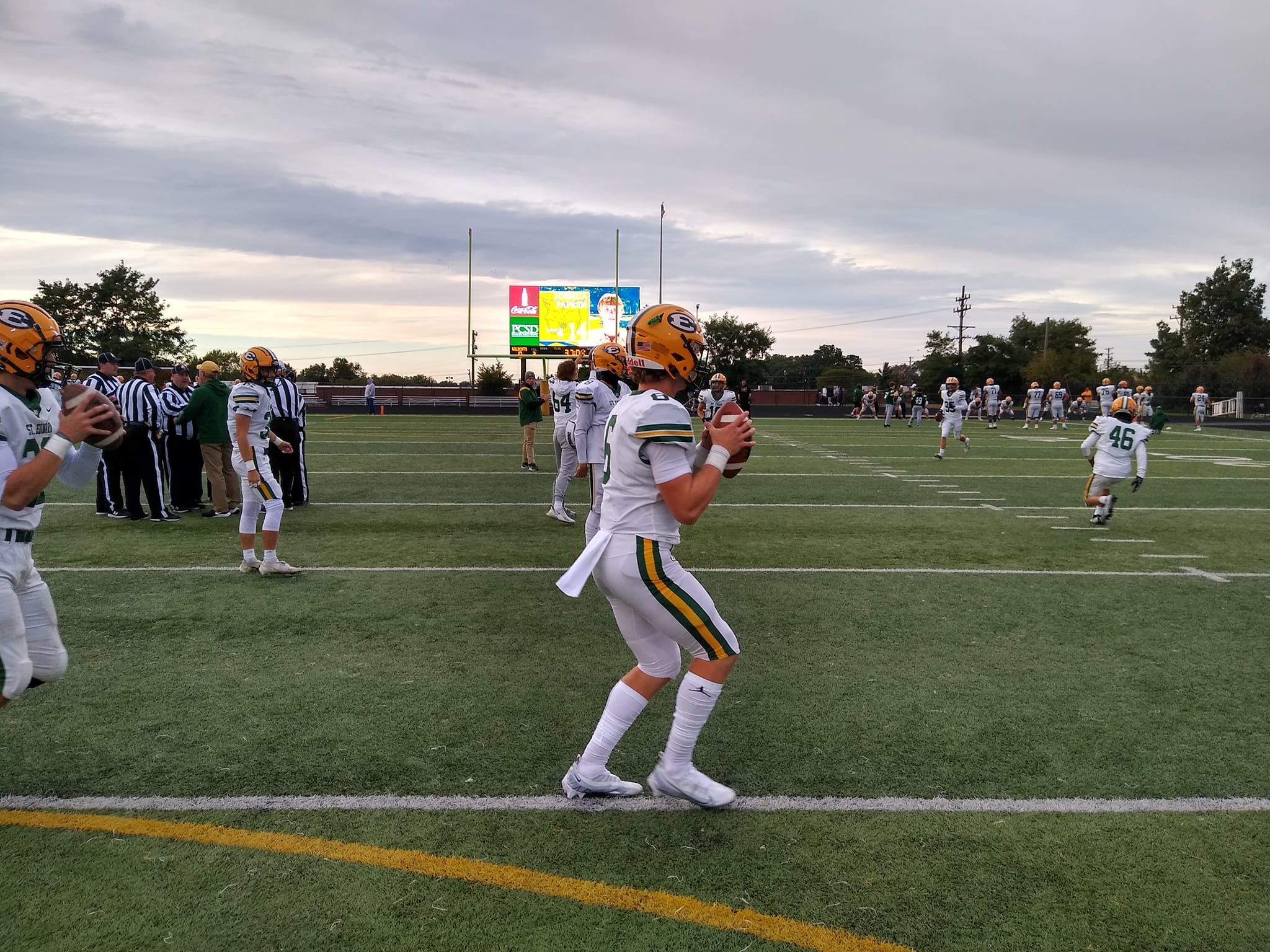 St Ed S Soars To 48 6 Holy War Victory Over St Ignatius Kee On Sports Media Group